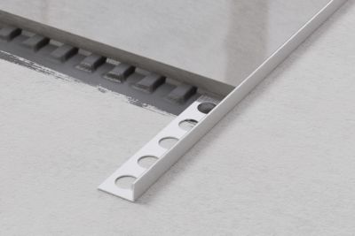Profil décoratif en J en acier inoxydable Argent satiné - 12mm x 2700 mm
