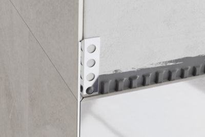 Profil décoratif pour carreaux Rs Ilcom En acier inoxydable rectifié Argent poli - 12 mm x 2700 mm x 0,65 ep.