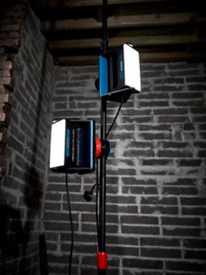 Projecteur de chantier double sur pied Erbauer 2000 lumens