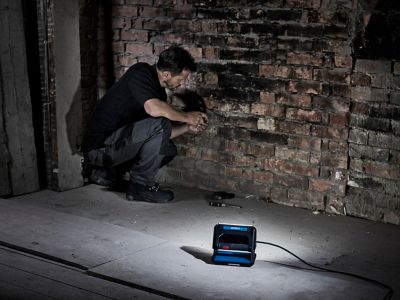Projecteur de chantier Erbauer 2000 lumens