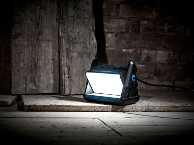 Projecteur de chantier Erbauer 2000 lumens