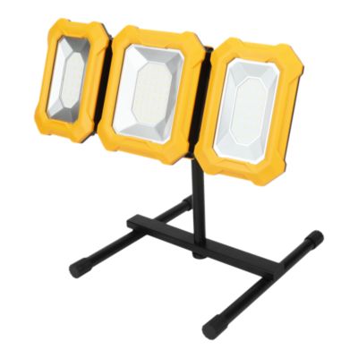 Projecteur de chantier sans fil, 3 têtes orientables, 2500lm, Jacobsen