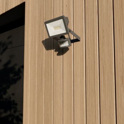 Projecteur LED extérieur détecteur de mouvement noir IP65 2300lm 20W GoodHome, Lucan