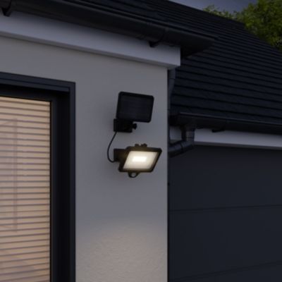 Projecteur solaire LED intégré à détection Shomali 1000lm 9W IP44 noir GoodHome