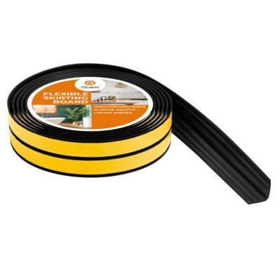 Protege-angle PVC adhesif 20x20 mm QUEST - flexible et decoratif - 5 m, noir