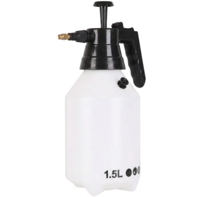 Pulvérisateur à main 1,5L en Polyéthylène haute densité (PE-HD), polypropylène (PP) et polychlorure de vinyle (PVC)