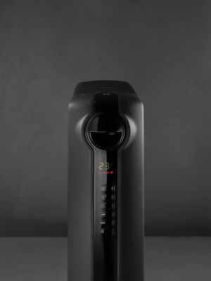 Radiateur à bain d'huile 2000 W, pour 20 m², noir, l.47,2 x P.16 x H.65 cm, Delonghi Radia S TRRS0920 BLK
