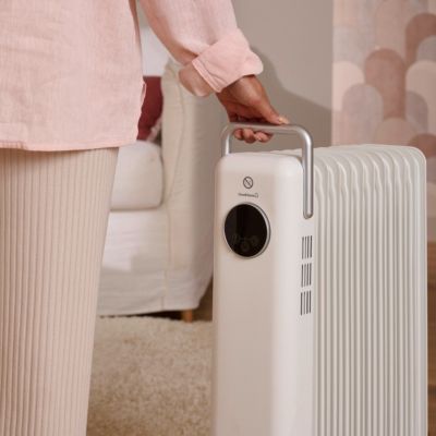 Radiateur à bain d'huile 2500 W, pour 25 m², blanc, l.41 x P.25 x H.67,5 cm, GoodHome Matouba