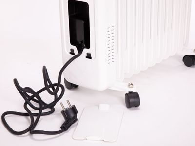 Radiateur d'huile blanc avec réservoir d'humidification