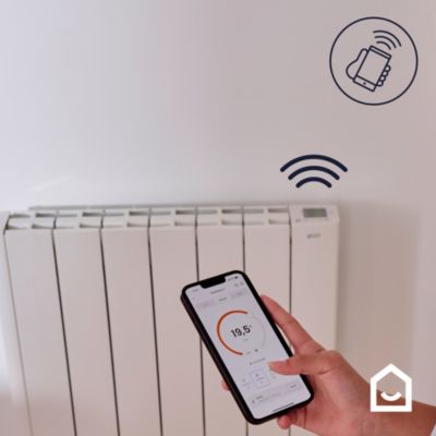 Radiateur électrique connecté 1000W à inertie fluide, GoodHome Myko Basel