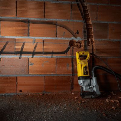 Rainureuse à béton murale 2400W 3 Disques Diam150 mm Profondeur max 28mm Malette VITO