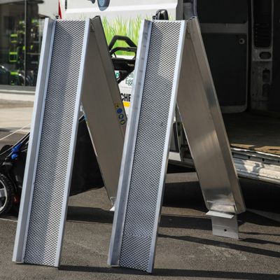 Rampe 2000mm - Pliée 1510mm - Pour franchir 600mm - Charge max 500kg - 48.10.20