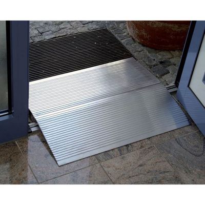 Rampe pour personnes à mobilité réduite - Charge max 500kg - Lxl : 610x700mm - SB-A00
