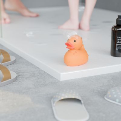 Receveur de douche plat, Bac à douche en fonte minérale LAVOA - anthracite mat - 80x120x2,6cm