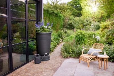 Récupérateur d'eau de pluie 200L Elho coloris noir Ø.38 x H.101 cm