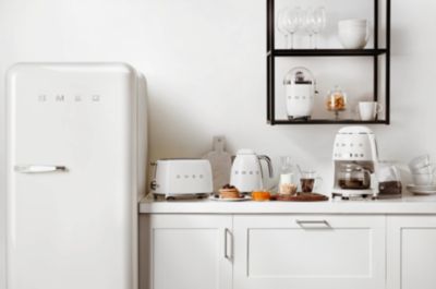 Réfrigérateur congélateur à poser ouverture droite Smeg FAB28RWH5 244L / 26L blanc