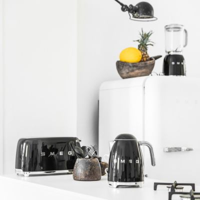 Réfrigérateur congélateur à poser Smeg FAB28RWH6 blanc - 244L / 26L - H.166cm x L.68,5cm x P.86cm