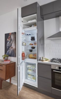 Réfrigérateur congélateur encastrable porte réversible Bosch KIV86NSF0 182L / 83L, blanc