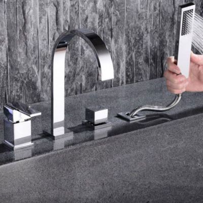Robinet de baignoire sur plage classique avec douchette 4 trous - Chromé