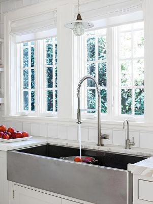 Robinet de cuisine 805 chromé à tête amovible collection Erymanthe