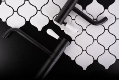 Robinet de lavabo REA Serra black low