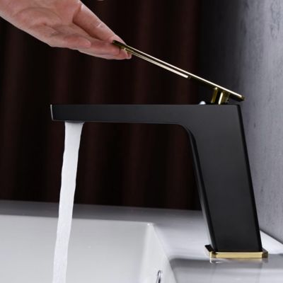 Robinet Mitigeur de Lavabo anti-calcaire Bas Noir Mat et Or Brillant IMEX SUECIA BDC032-1NGOLD