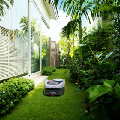 Robot tondeuse sans fil périphérique connecté Segway Navimow i206 AWD 600 m²