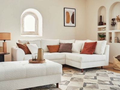 Rune - canapé d'angle droit - 4 places - avec pouf d'appoint - en tissu bouclette - Lisa Design