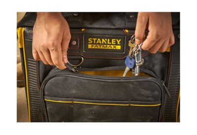 Sac à outils sur roulettes - STANLEY FATMAX FMST1-80148