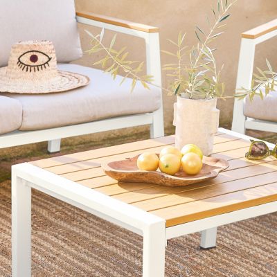 Salon de jardin Casoria. beige. aluminium et polywood 4 places. 1 canapé. 2 fauteuils. 1 table basse