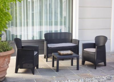 Salon exterieur Debois, Salon de jardin composé de 2 fauteuils, 1 canapé et 1 table, Salon effet rotin avec coussins, Anthracite