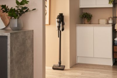 SAMSUNG Jet 75E Turbo VS20B75B1R4 - Aspirateur Balai - Puissance 200 AW - 60 minutes d'autonomie - Station de chargement 2-en-1