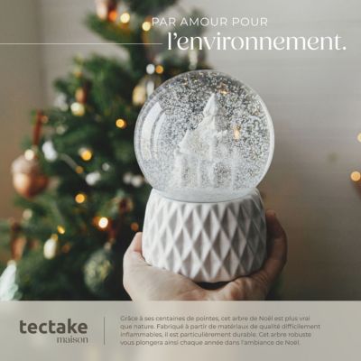 Sapin de Noël artificiel et vert vert