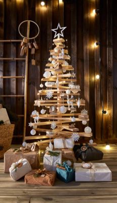 Sapin en bois coloris naturel cm support inclus