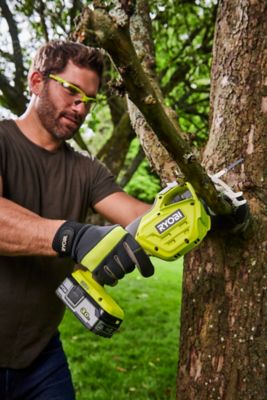 Scie à main sans fil sur batterie Ryobi One+ 18V 15cm (sans batterie)