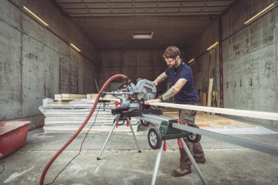 Scie à onglet radiale Metabo KGS305M 1600W ø305 mm