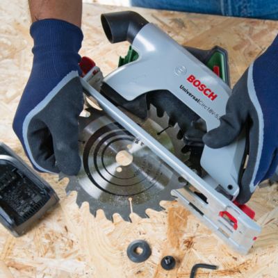 Scie circulaire Bosch Universal Circ 18V-53 ø160 mm (sans batterie)