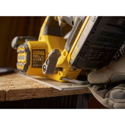 Scie circulaire sans fil Stanley Fatmax SFMCS550B Gamme V20 18V 190 mm (sans batterie)