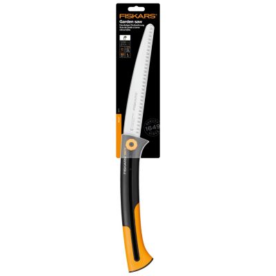 Scie de jardin à lame rétractable Xtract™ L Fiskars (SW75)