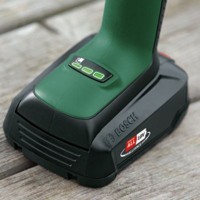 Scie de jardin sans fil sur batterie 18V Bosch Keo 18 LI (avec 1 batterie et 1 chargeur)