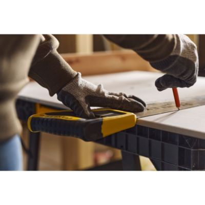Scie égoïne coupe fine Stanley JetCut 550 mm