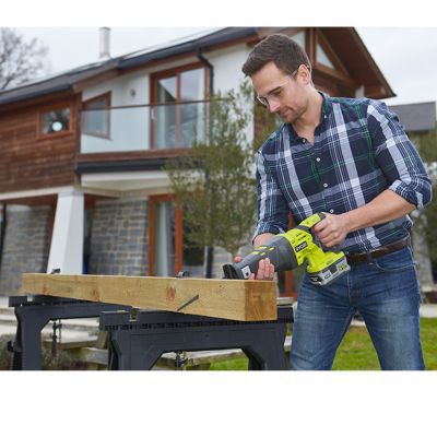 Scie sabre sans fil Ryobi ONE+ R18RS-0 18V (sans batterie)