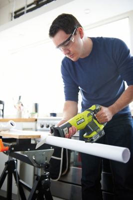 Scie sabre sans fil Ryobi RRS1801M 18V (sans batterie)