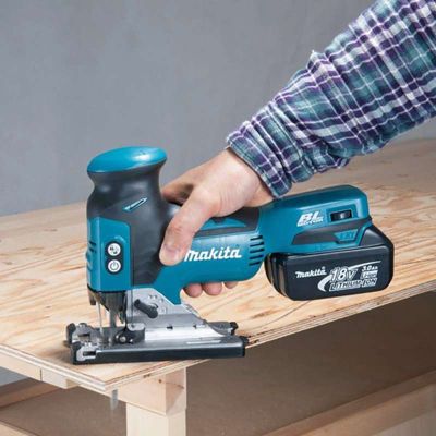 Scie sauteuse 18V (sans batterie ni chargeur) en coffret MAKPAC - MAKITA - DJV181ZJ