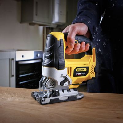 Scie sauteuse filaire pendualire 710 W, maxi 3200 tr/min, Stanley FatMax FME340K
