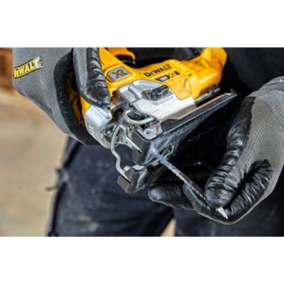 Scie sauteuse sans fil sans batterie 18 V - pendulaire (4 niveaux) - vitesse 0-3200 tr/min - DeWalt DCS334NT-XJ