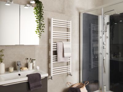 Sèche-serviettes eau chaude en acier GoodHome Duala blanc 20 barres - 438 W