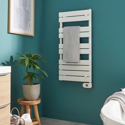 Sèche-serviettes électrique à inertie fluide 500W blanc, Delonghi Marquis