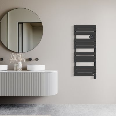Sèche-serviettes électrique à inertie fluide 700W noir, De'Longhi Merak Digit
