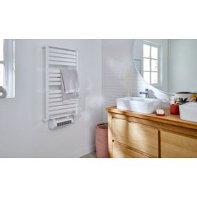 Sèche-serviettes électrique à inertie sèche GoodHome Solna blanc 750W 7 m²